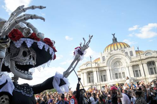 Illustration for article titled TAY Open Forum: Dia De Los Muertos Edition